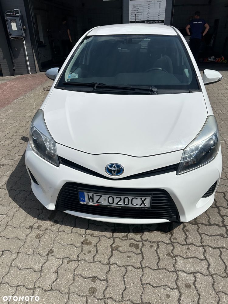 Toyota Yaris - 1