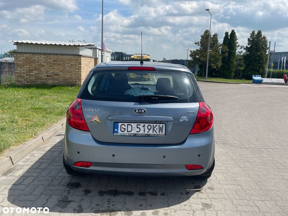 Kia Ceed 1.6 Crdi Comfort - 3