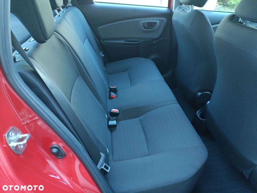 Toyota Yaris - 13