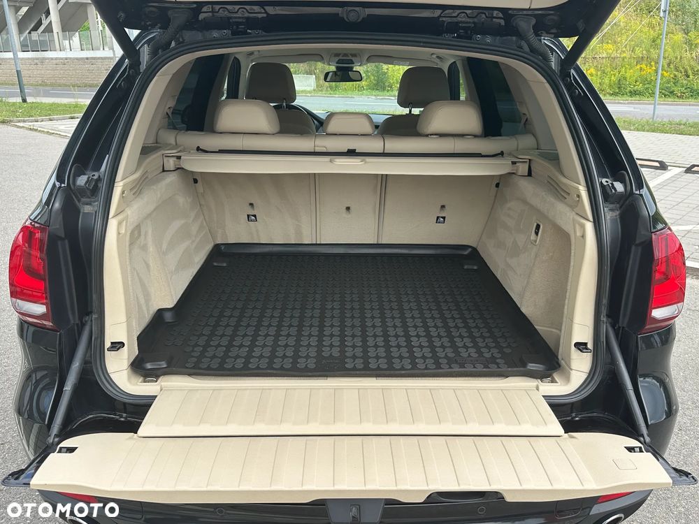 BMW X5 xDrive25d - 12
