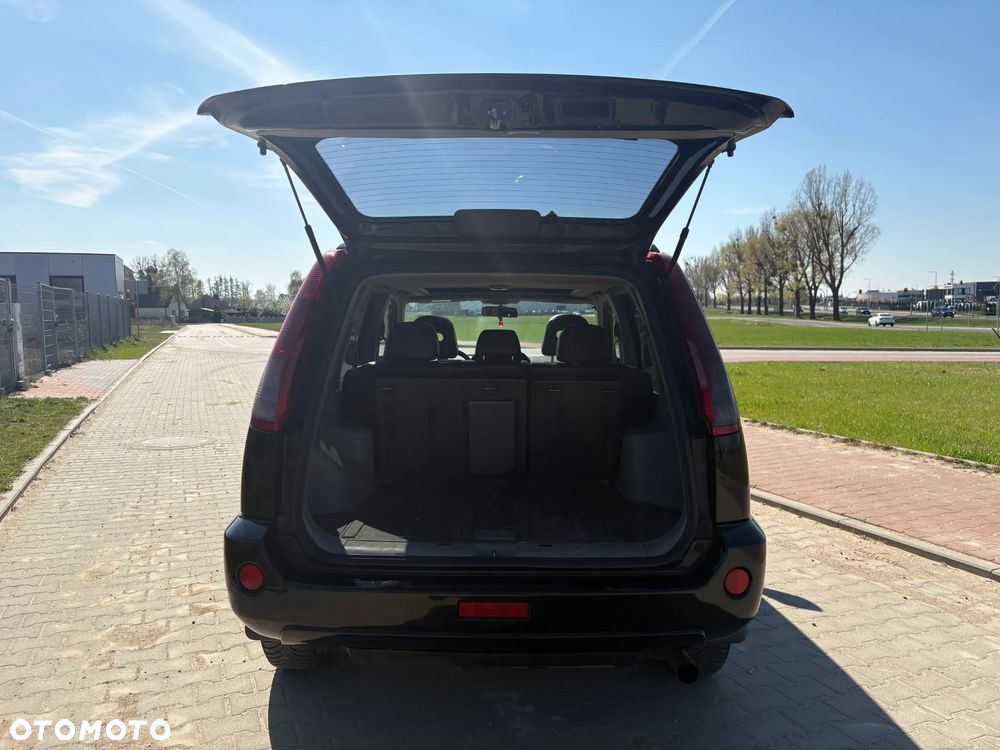 Nissan X-Trail 2.2 dCi 4x4 Comfort - 10