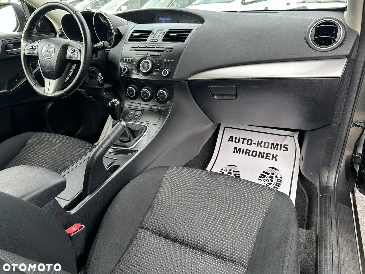 Mazda 3 - 12
