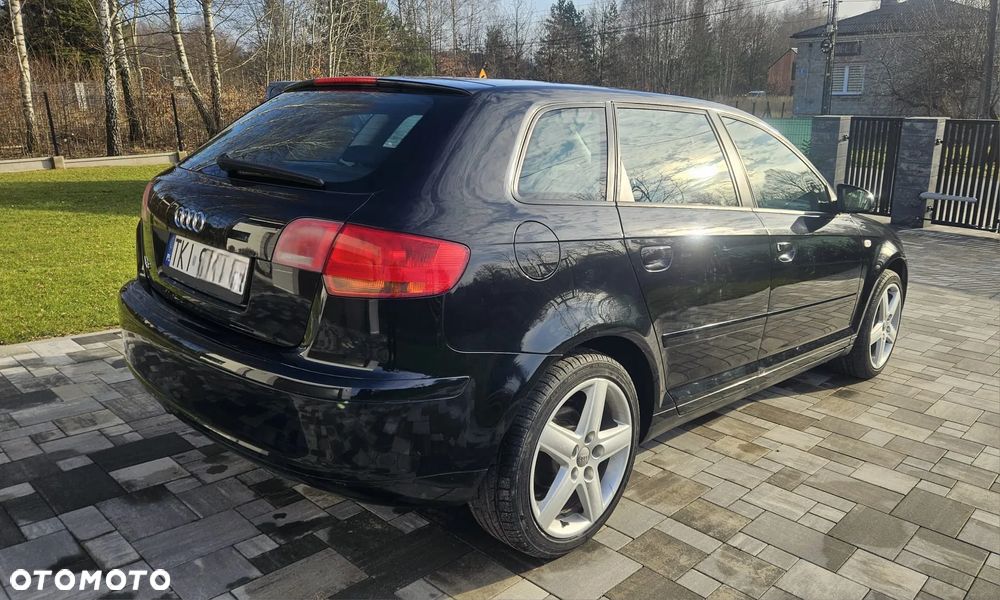 Audi A3 Sportback 1.6 Ambition - 6