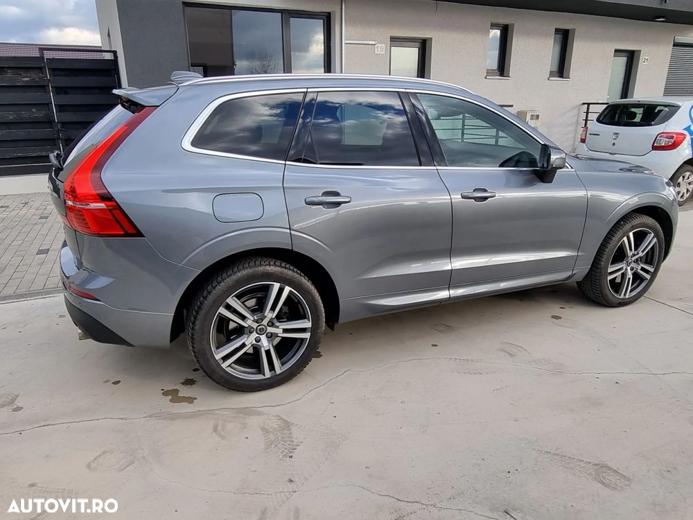 Volvo XC 60 D4 Momentum Pro - 1
