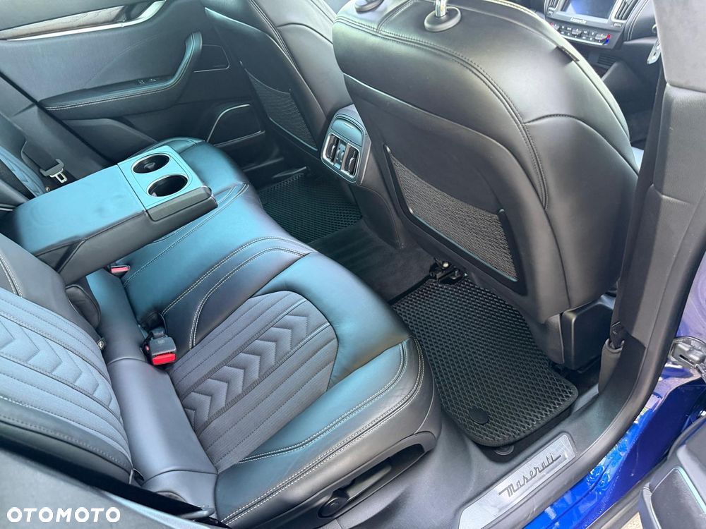Maserati Levante S Q4 - 13