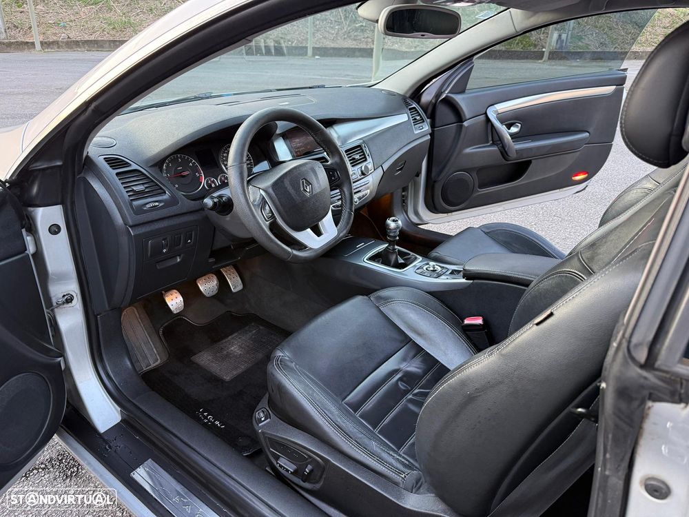 Renault Laguna Coupe 2.0 dCi Dynamique S - 8