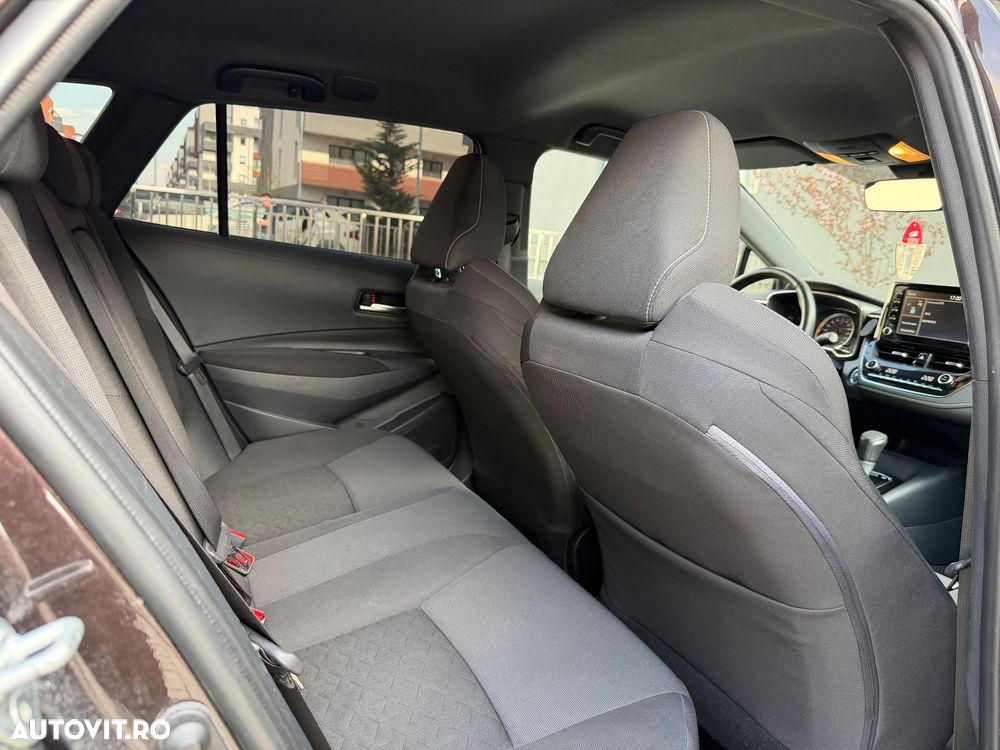 Toyota Corolla 1.8 Comfort - 13