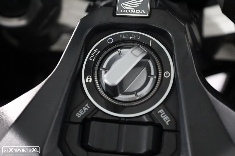 Honda X-ADV 750 - 18