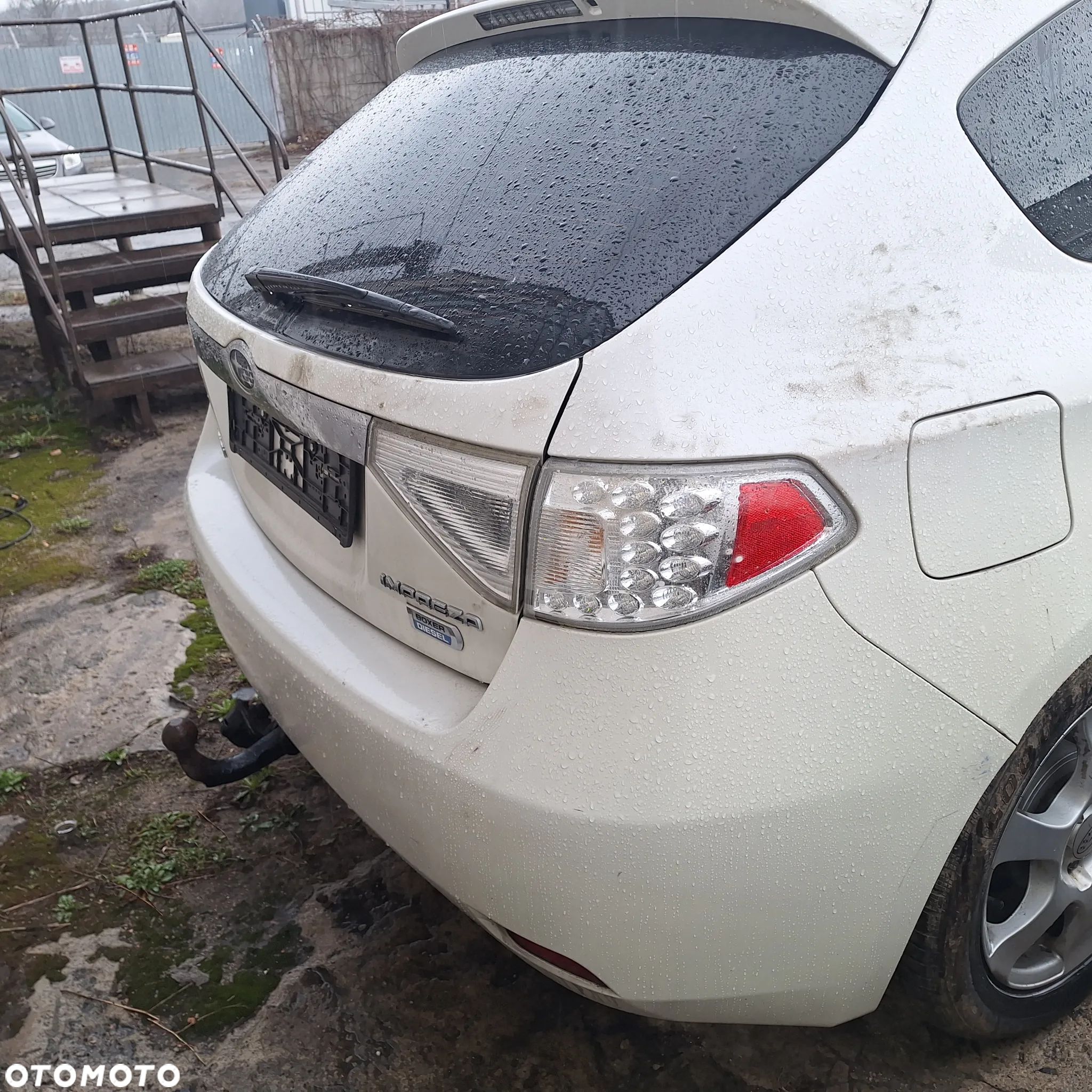 LAMPA PRAWA LEWA TYL TYLNA SUBARU IMPREZA III HB GH 07-12 KOD 37J - 1