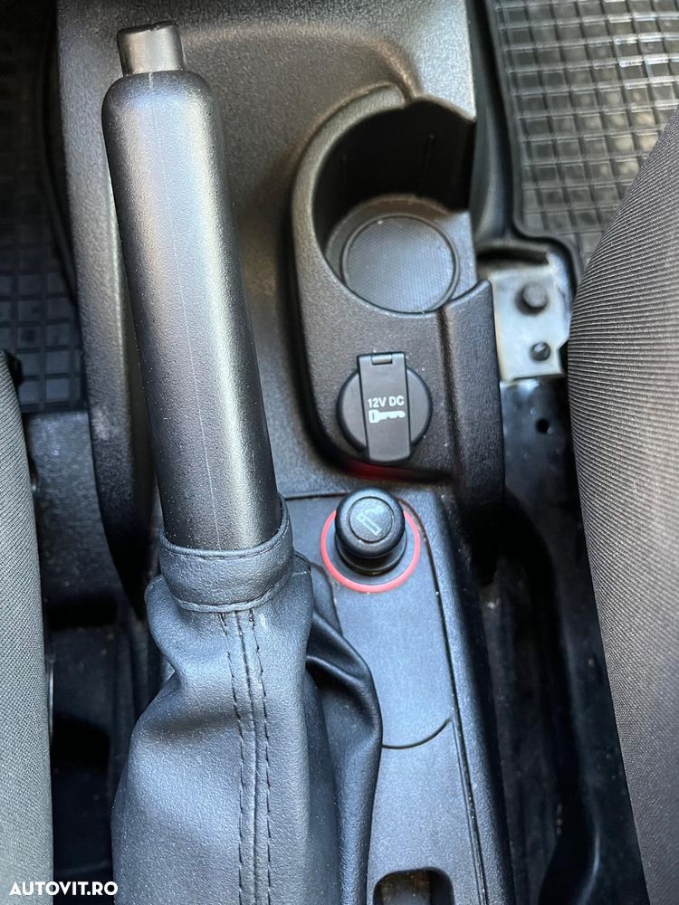 Fiat DOBLO - 8