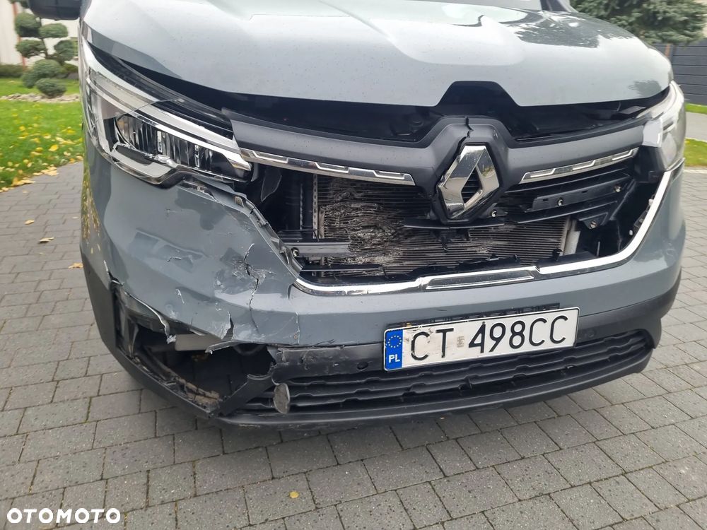 Renault Trafic - 25