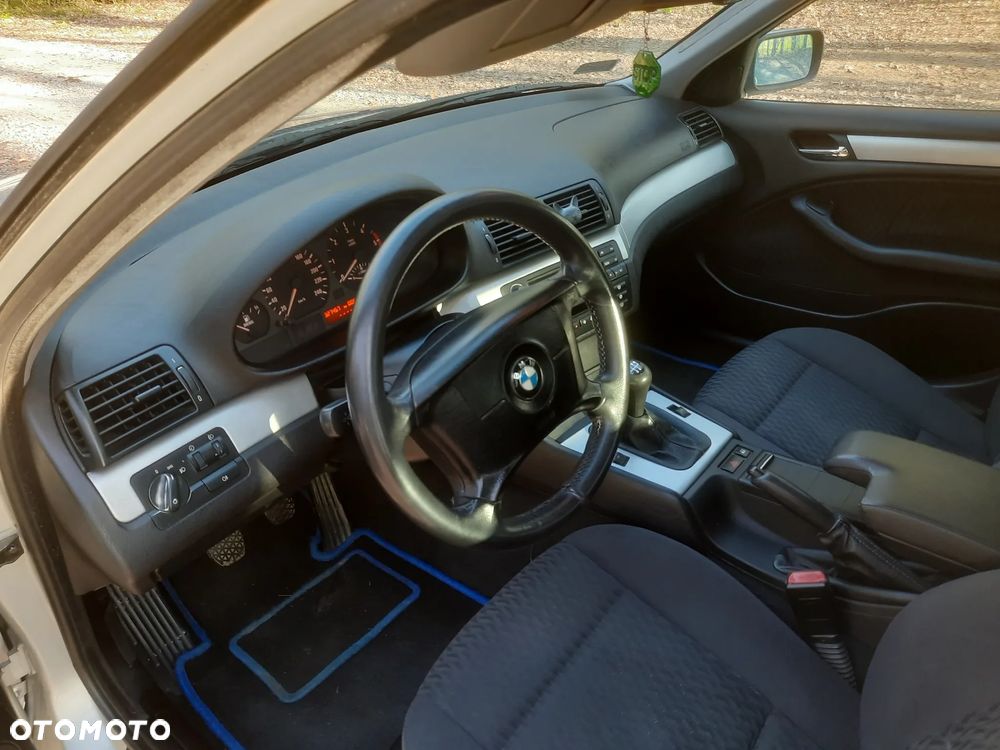 BMW Seria 3 - 12