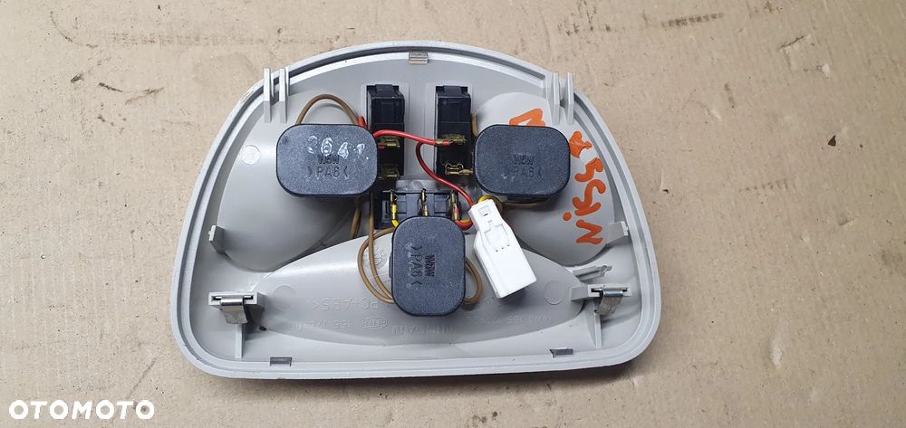Lampka oświetlenie kabiny podsufitki Nissan Almera Tino - 4