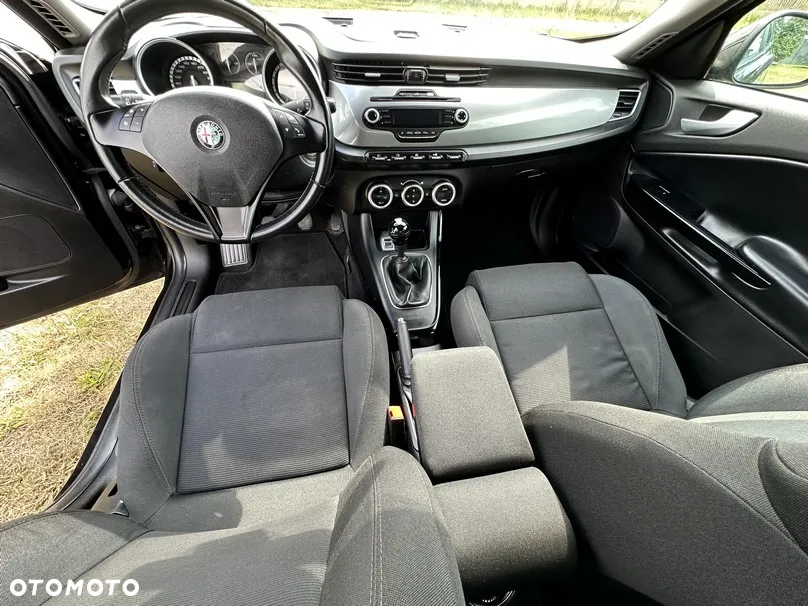 Alfa Romeo Giulietta - 17