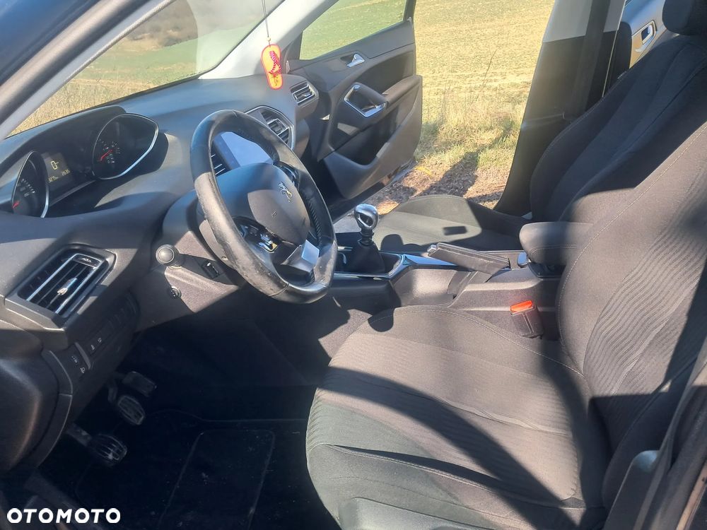 Peugeot 308 e-HDi 115 Stop & Start Allure - 10