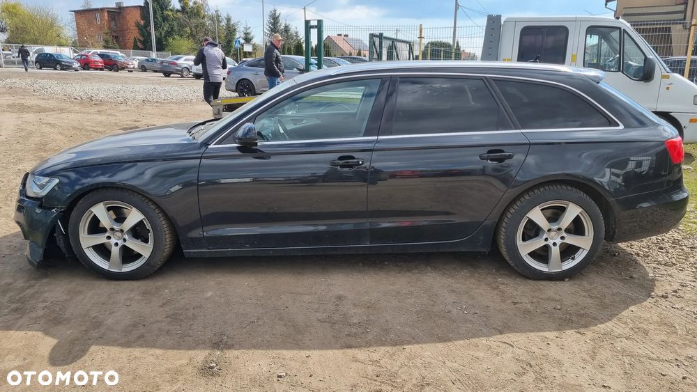 Audi A6 Avant - 15