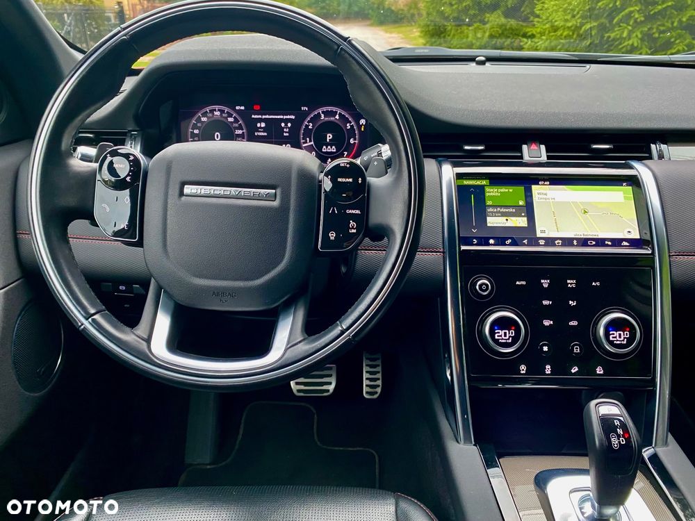 Land Rover Discovery Sport - 22