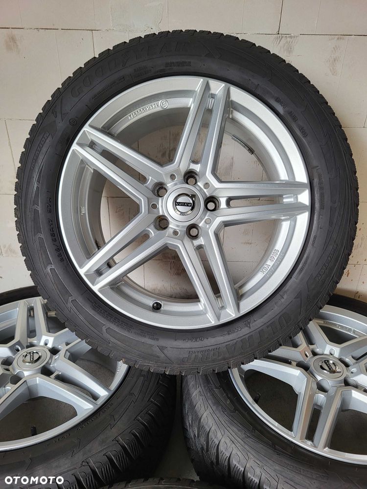 [K19] Koła zimowe 17 Cali 5x108 Goodyear 225/55/17 VOLVO V90 POLECAM