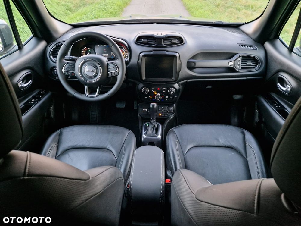 Jeep Renegade - 17