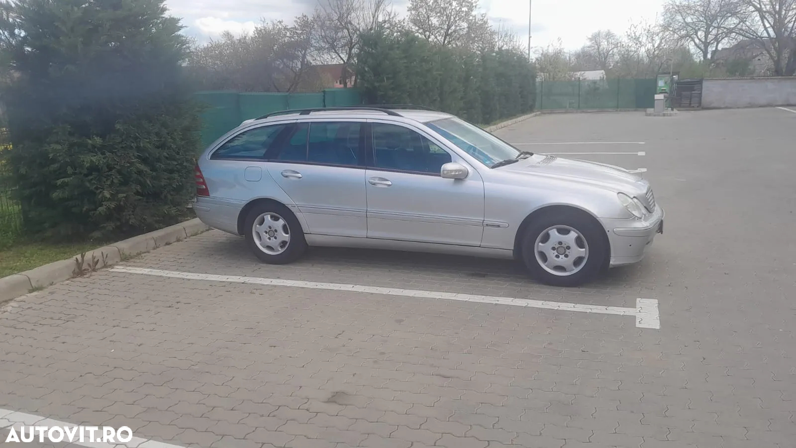 Mercedes-Benz C - 3
