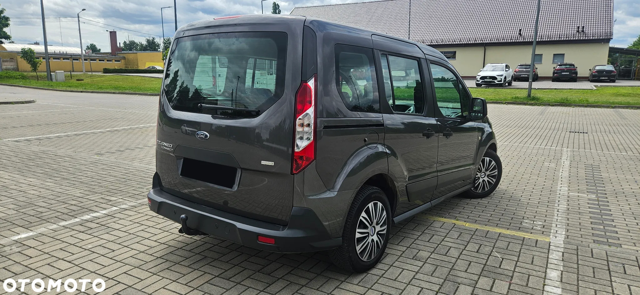 Ford Tourneo Connect 1.0 EcoBoost Start-Stop Ambiente - 4