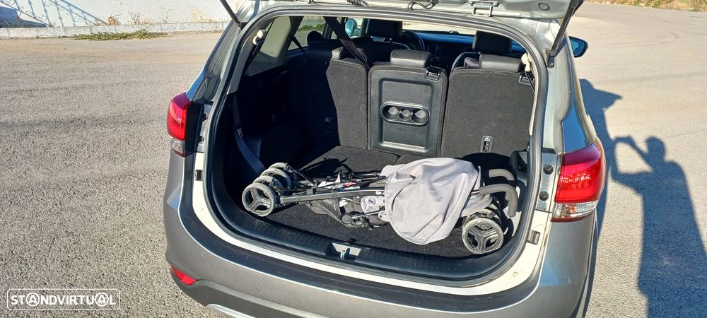 Kia Carens 1.7 CRDi ISG TX - 14