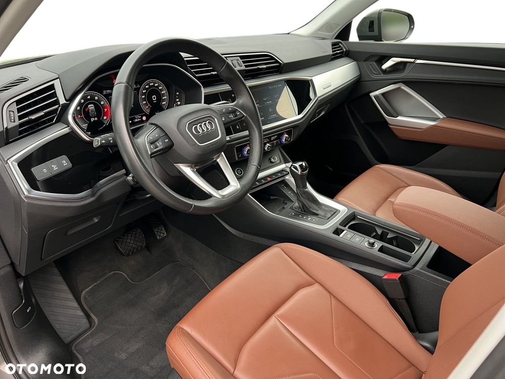 Audi Q3 - 11