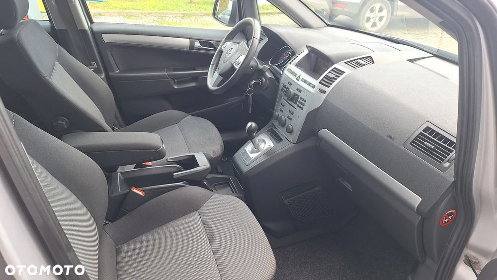 Opel Zafira 1.8 Easytronic Family - 11