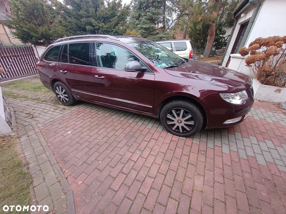 Skoda Superb 2.0 TDI Comfort - 1