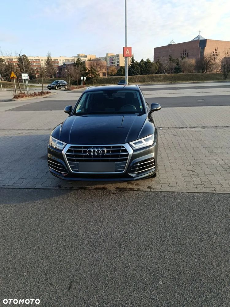 Audi Q5 - 1