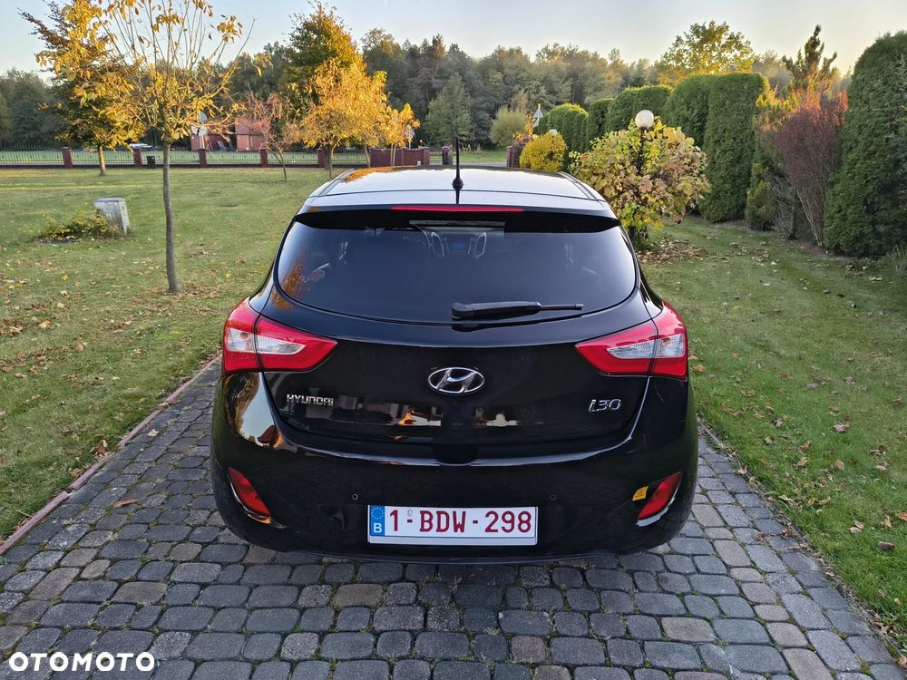 Hyundai i30 1.6 CRDi Style - 26
