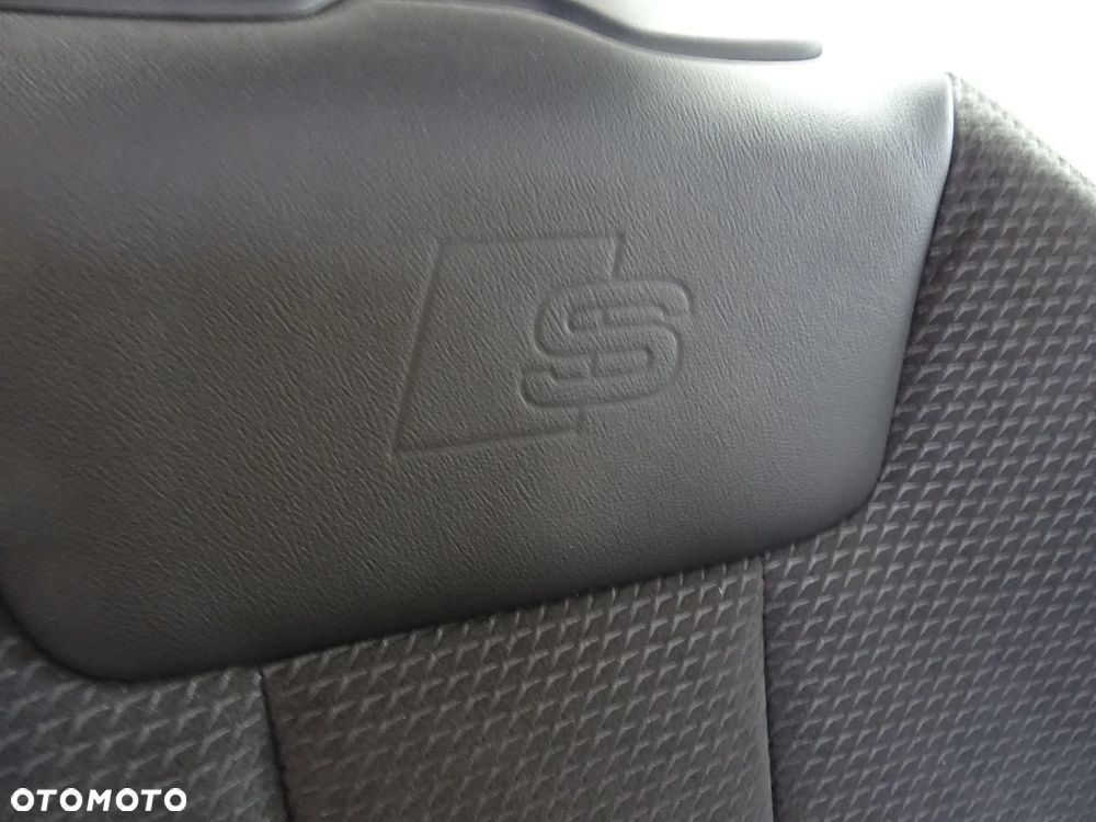 Fotele kanapa boczki SLINE Pamiec Grzane skora alkantara Audi A4 B9 8W czesci - 4