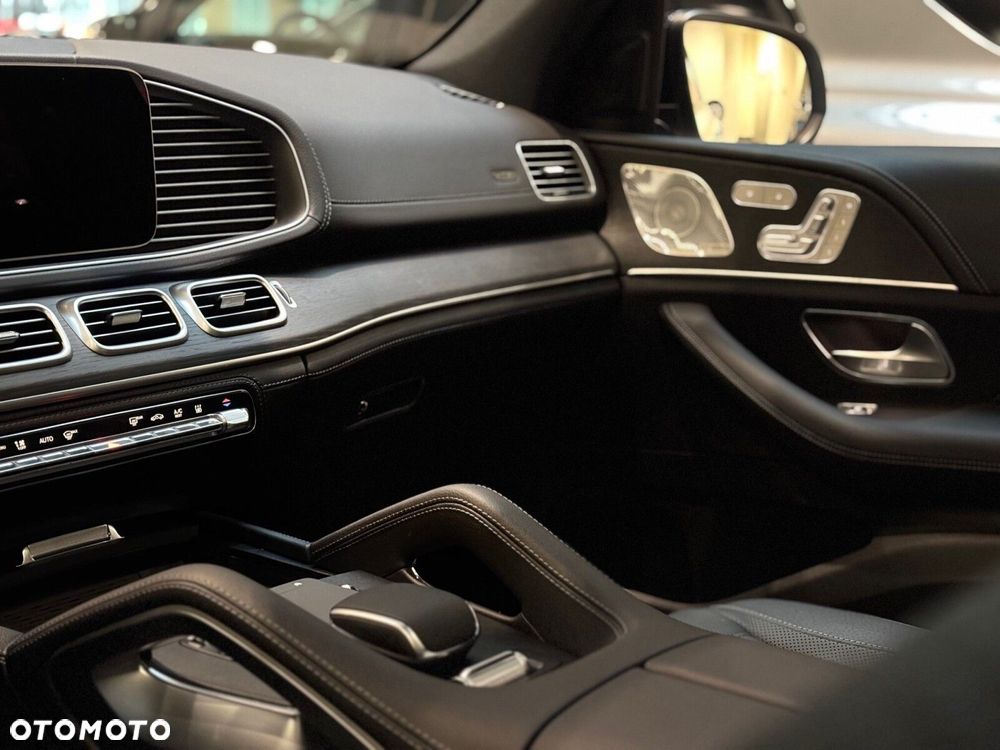 Mercedes-Benz GLE - 13