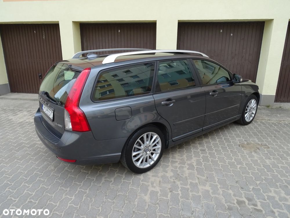 Volvo V50 DPF DRIVe Summum - 25