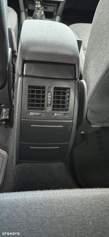 Skoda Yeti 1.4 TSI 4x2 Ambition - 12