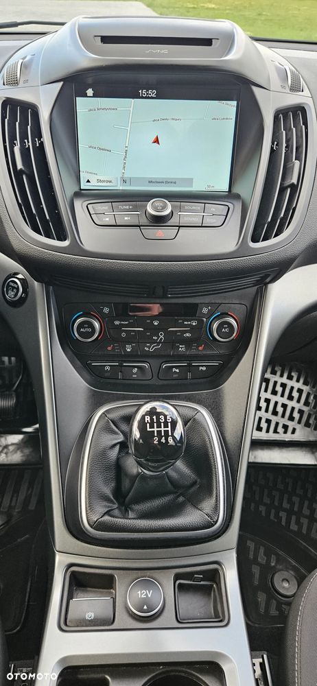 Ford Kuga 1.5 EcoBoost 2x4 Cool & Connect - 10