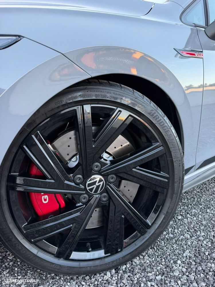 VW Golf 2.0 TSI GTI Clubsport DSG - 26