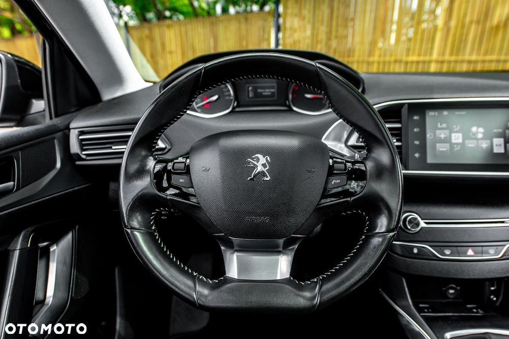 Peugeot 308 155 THP Premium - 25