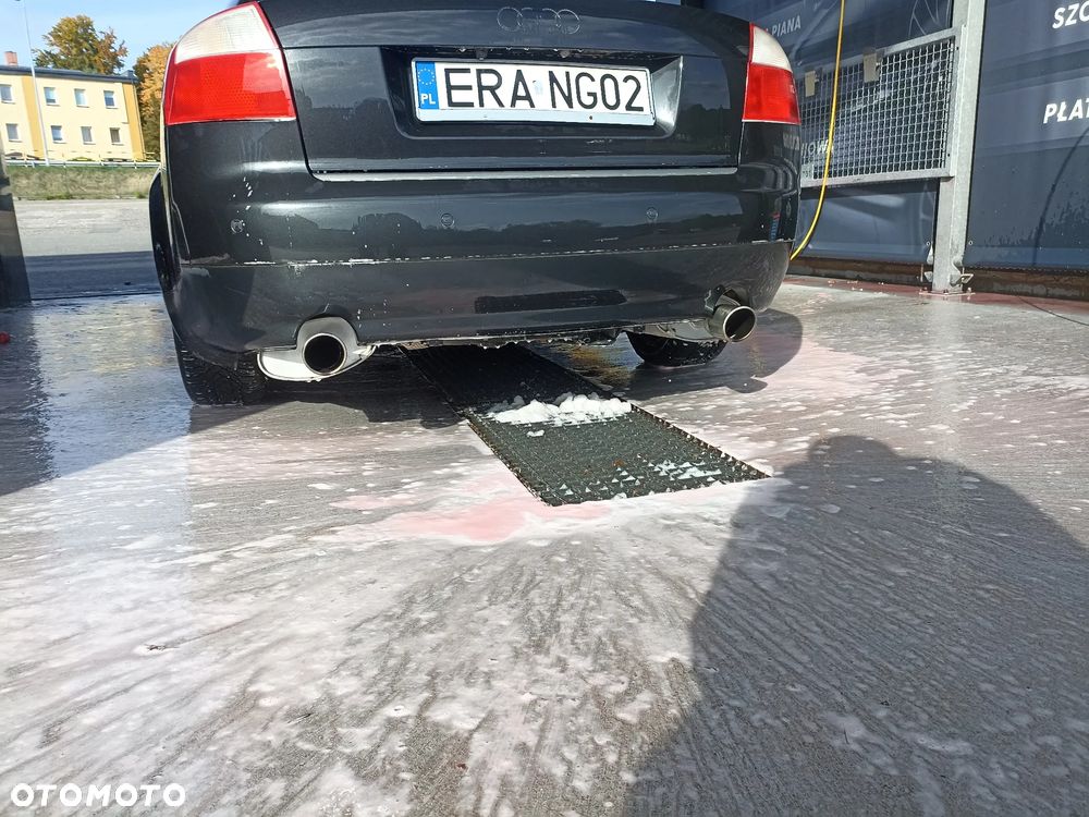 Audi A4 Limousine - 7