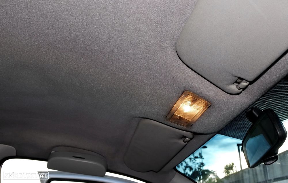 Opel Zafira 2.0 DTi Elegance - 52