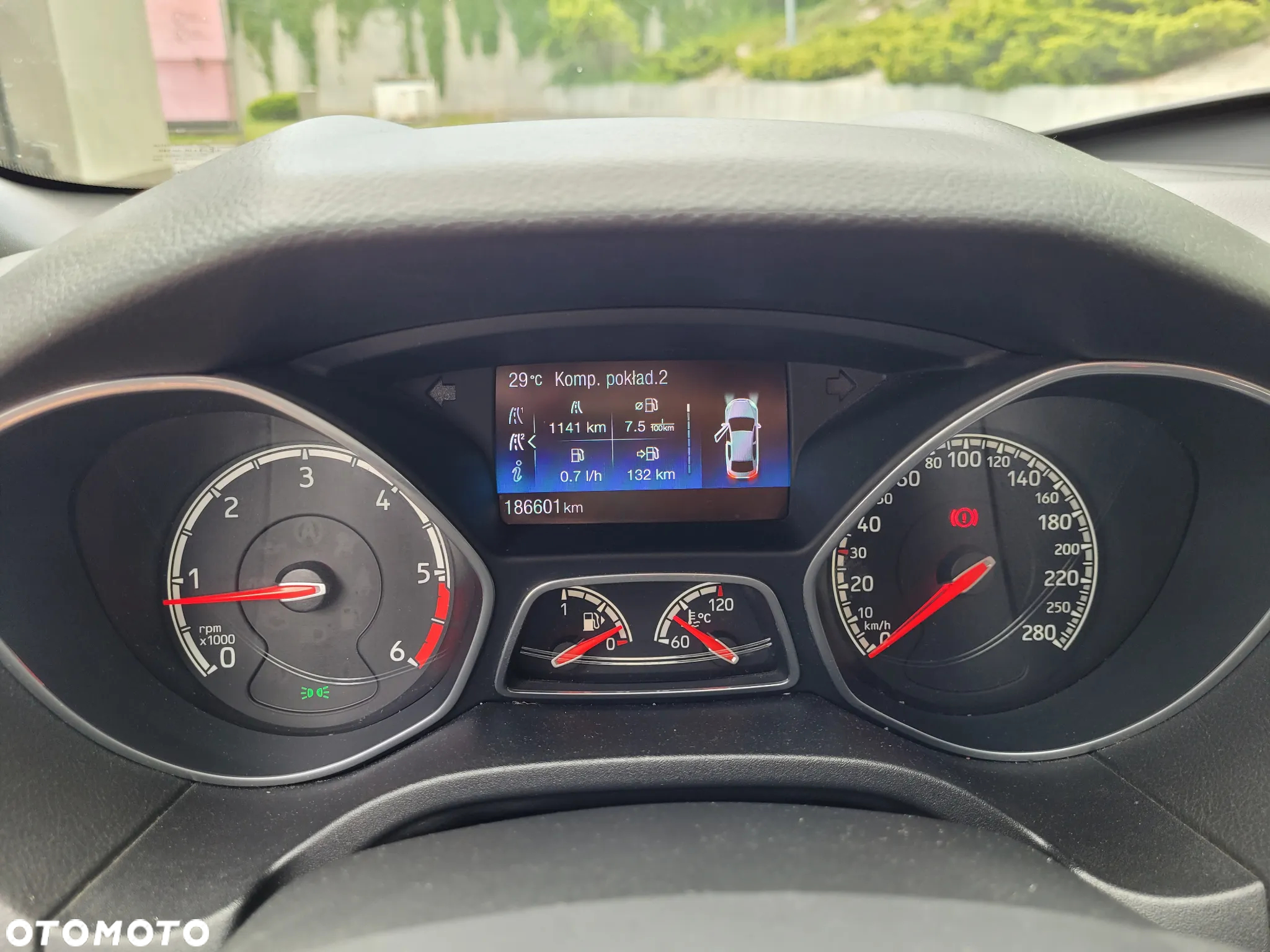 Ford Focus Turnier 2.0 TDCi ST mit Leder-Sport-Paket - 25