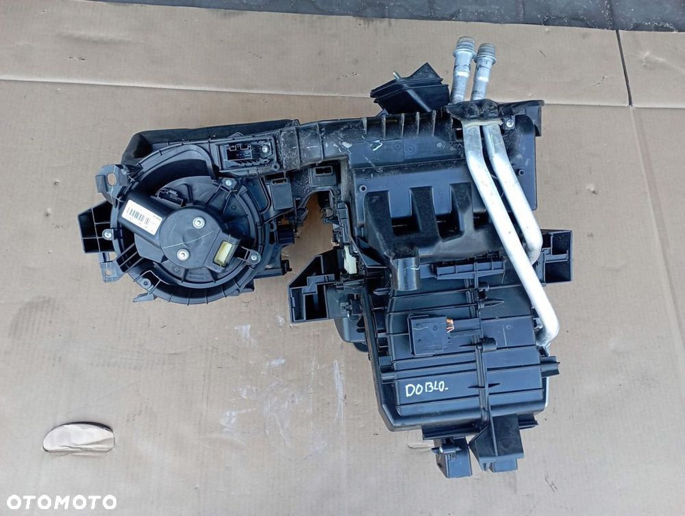 PEUGEOT 208 NAGRZEWNICA EUROPA - 1