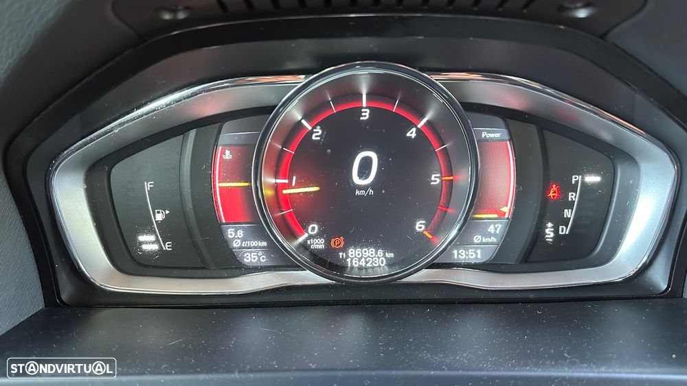 Volvo S60 2.0 D4 R-Design Momentum Geartronic - 12