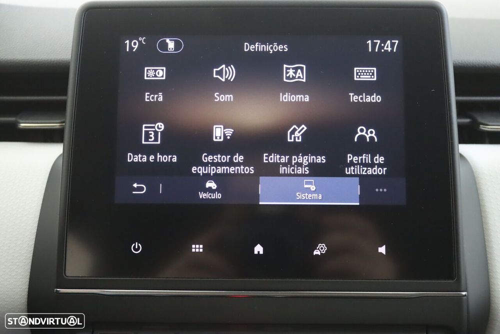 Renault Clio 1.0 TCe Evolution Bi-Fuel - 27