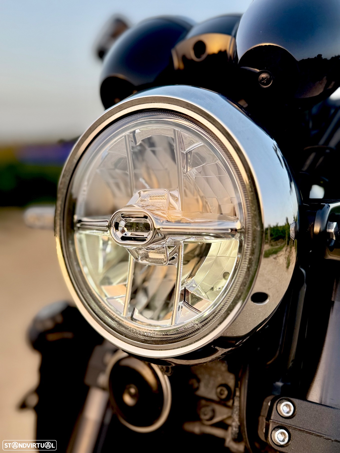Kawasaki Z 900 rs - 7