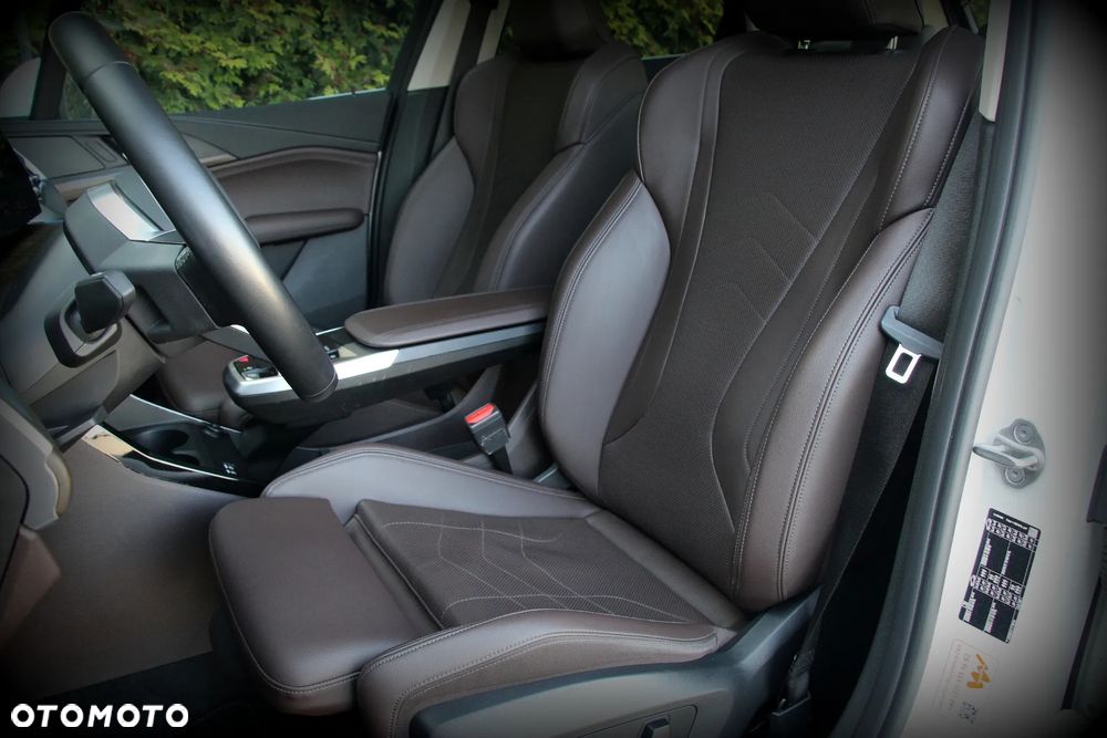 BMW Seria 2 218i Luxury Line - 12
