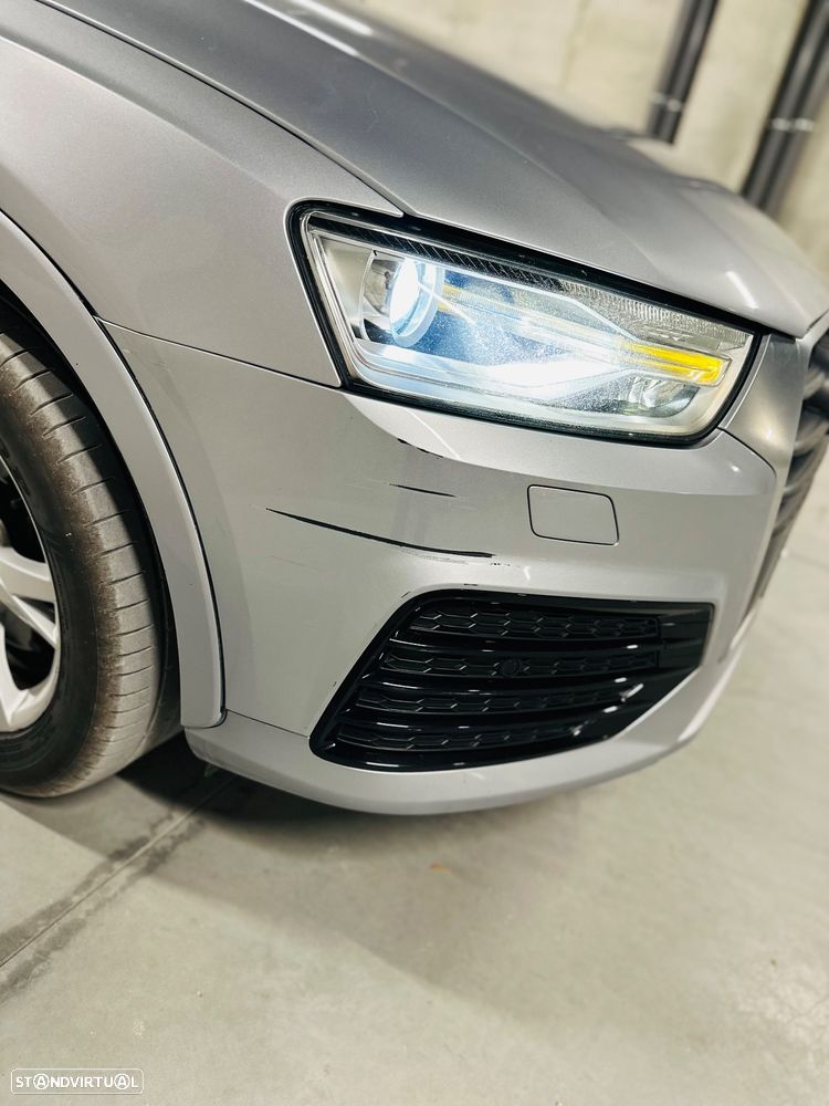 Audi Q3 2.0 TDI Sport S tronic - 5