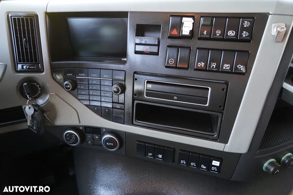Volvo FM 460 / RETARDER / CABINĂ JOSĂ / I-SHIFT / EURO 6 - 29