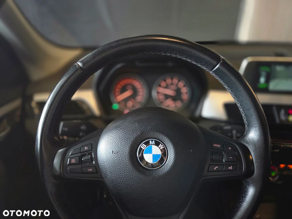 BMW X1 sDrive18i GPF Advantage - 14