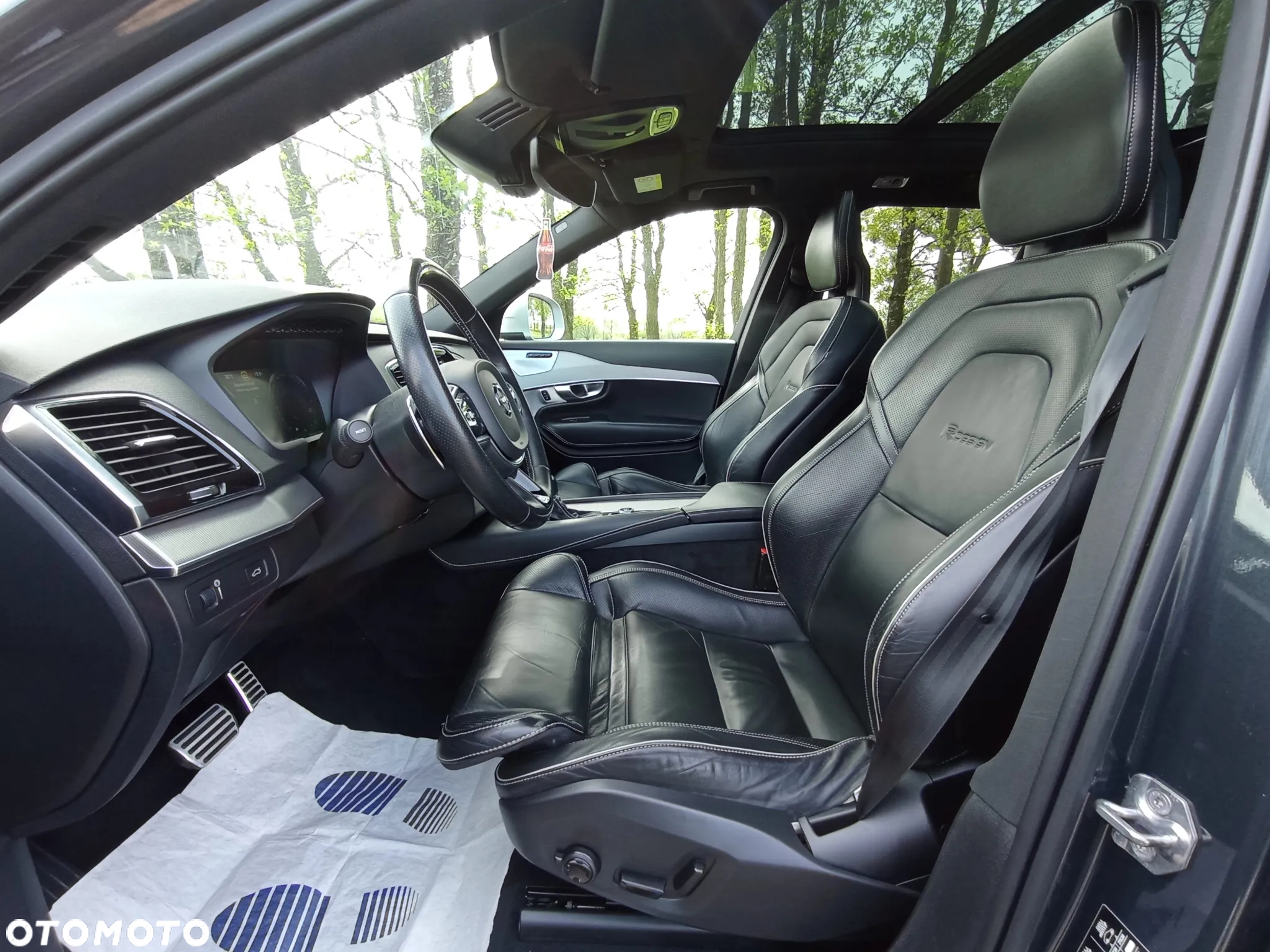 Volvo XC 90 D5 AWD Geartronic RDesign - 22